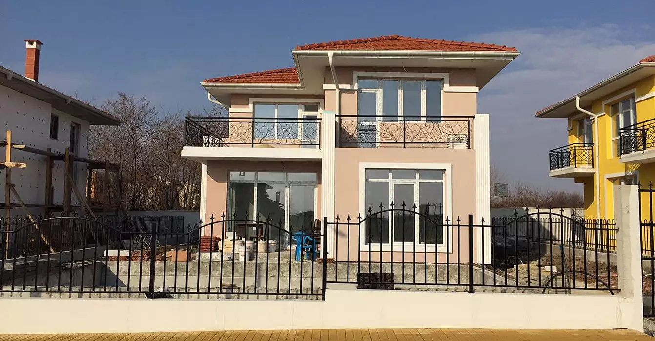 Таунхаус 187м² в Болгарии, Сарафово. Стоимостью 199000€ аренда фото-1