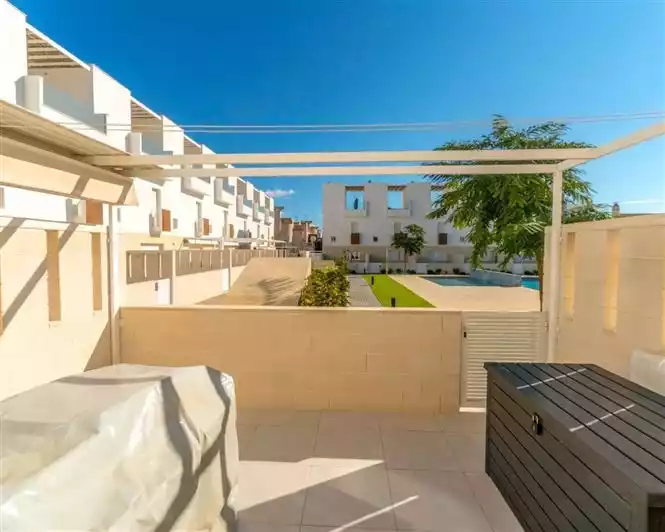 Таунхаус 66м² в Испании, Торревьеха. Стоимостью 269000€ аренда фото-20