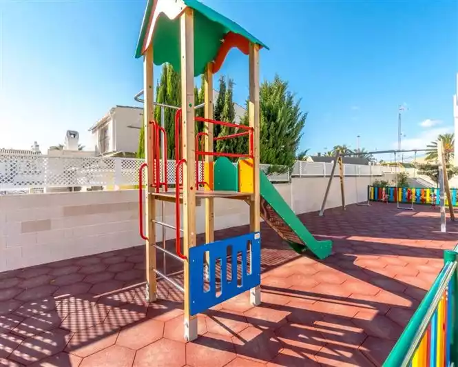 Таунхаус 66м² в Испании, Торревьеха. Стоимостью 269000€ аренда фото-25