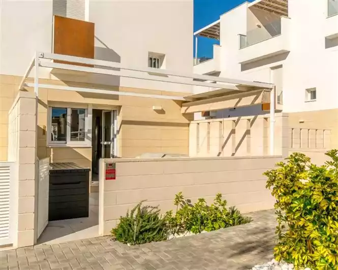 Таунхаус 66м² в Испании, Торревьеха. Стоимостью 269000€ аренда фото-5