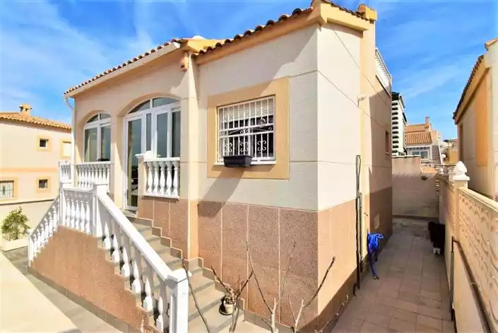 Дом 194м² в Испании, Ориуэла Коста. Стоимостью 225000€ аренда фото-3