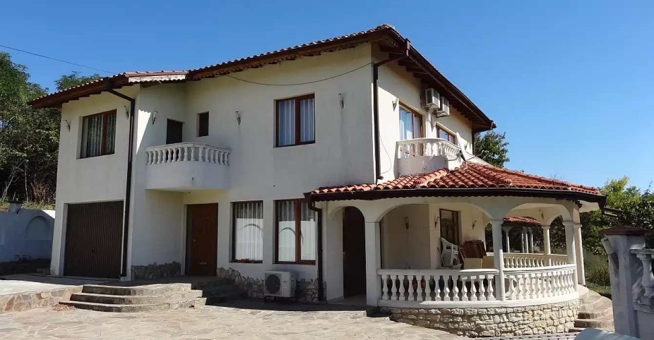 Вилла 325м² в Болгарии, Варна. Стоимостью 160000€ аренда фото-1