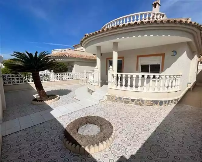 Дом 86м² в Испании, Бенихофар. Стоимостью 199000€ аренда фото-1