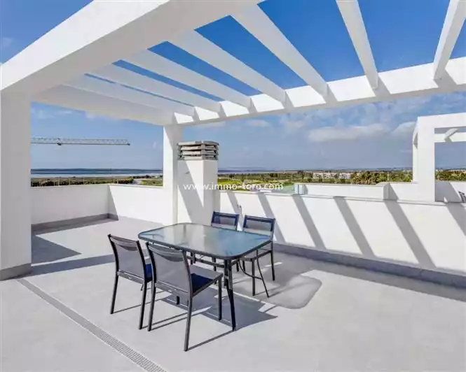 Квартира 69м² в Испании, Гуардамар-дель-Сегура. Стоимостью 244000€ аренда фото-2