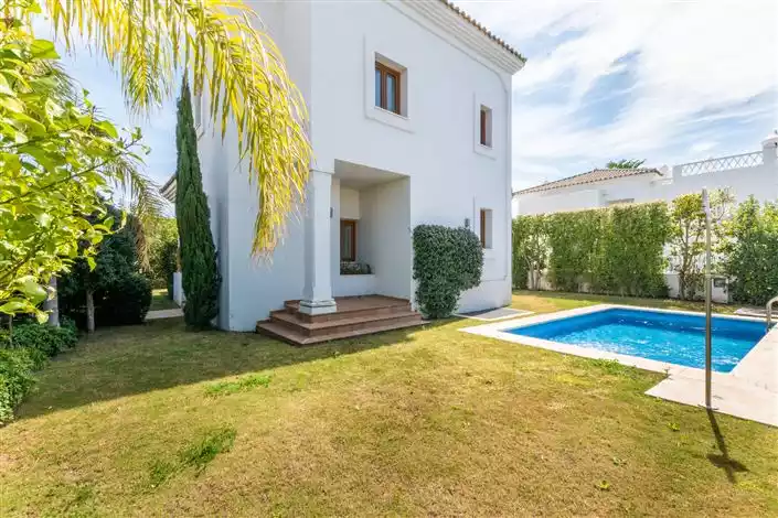 Дом 204м² в Испании, Эстепона. Стоимостью 779000€ аренда фото-6