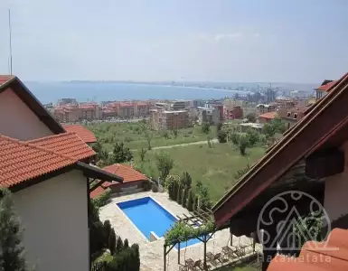 Купить таунхаус в Болгарии 165000€