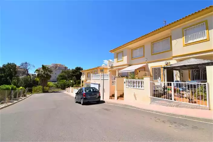 Квартира 74м² в Испании, Ориуэла Коста. Стоимостью 99000€ аренда фото-1