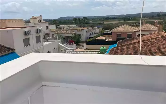 Таунхаус 64м² в Испании, Ла Марина. Стоимостью 96000€ аренда фото-13