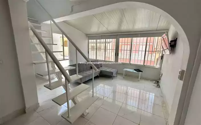 Таунхаус 64м² в Испании, Ла Марина. Стоимостью 96000€ аренда фото-2