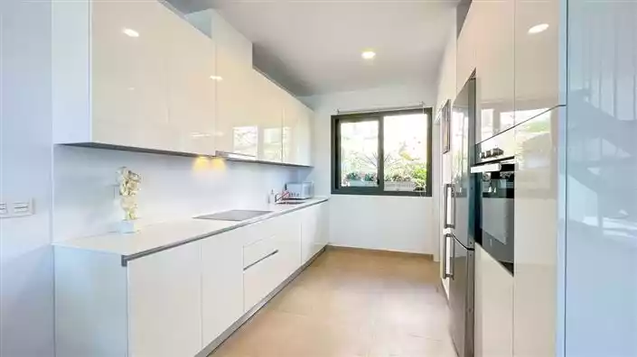 Квартира 108м² в Испании, Манильва. Стоимостью 450000€ аренда фото-9