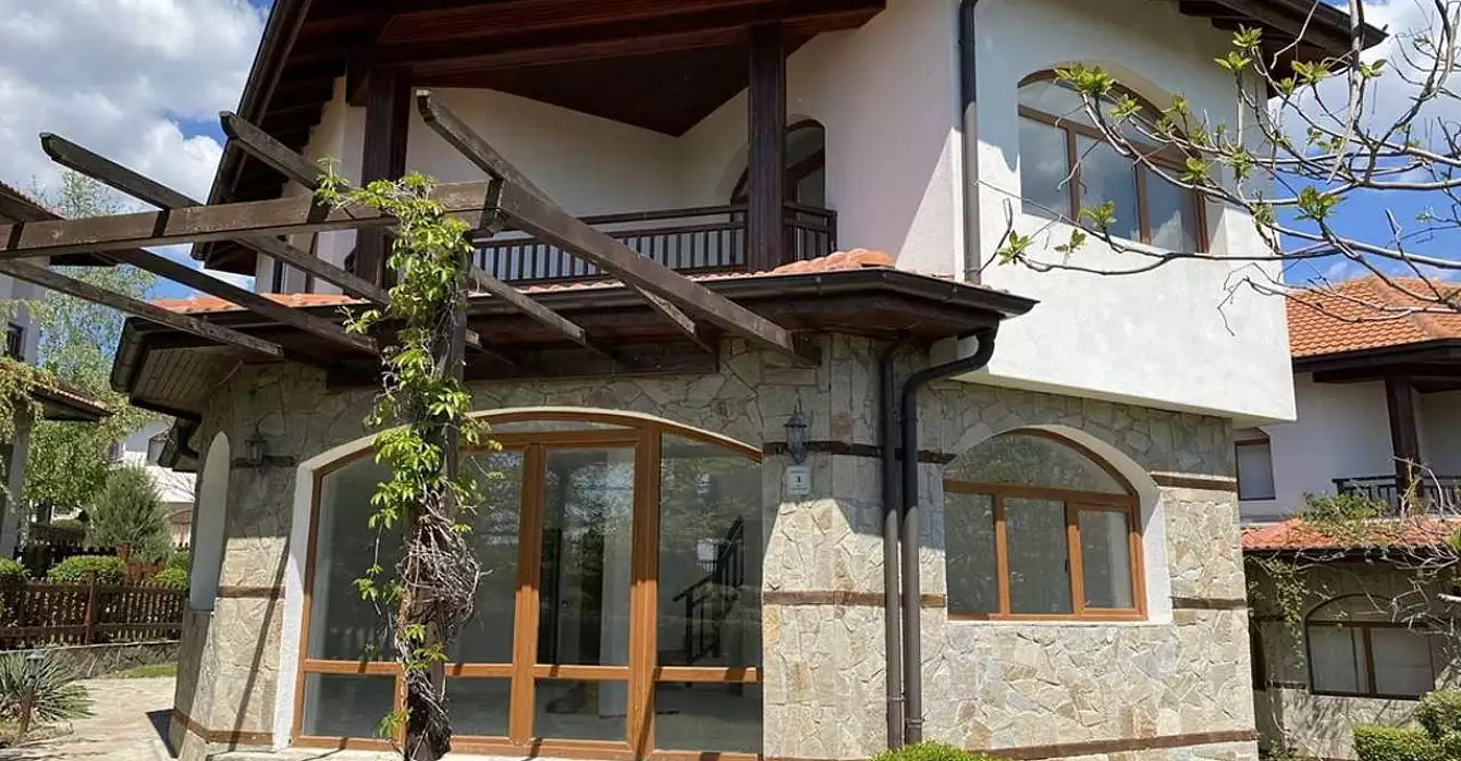 Вилла 110м² в Болгарии, Ахелой. Стоимостью 69000€ аренда фото-1
