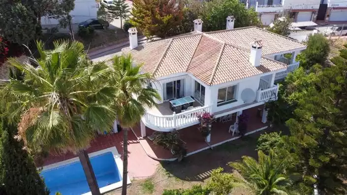 Дом 237м² в Испании, Бенальмадена. Стоимостью 698500€ аренда фото-1