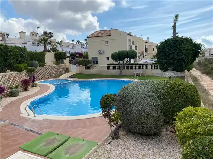 Дом 197м² в Испании, Ориуэла. Стоимостью 365000€ аренда фото-1