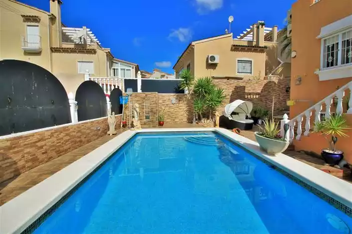 Дом 184м² в Испании, Вильямартин. Стоимостью 295000€ аренда фото-2