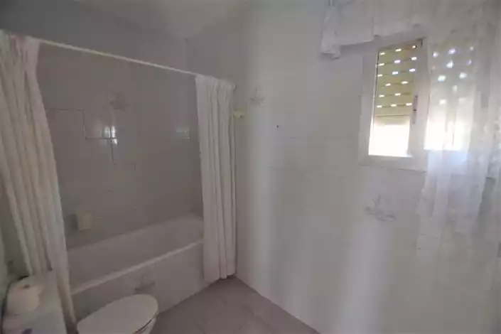 Дом 78м² в Испании, Рохалес. Стоимостью 50000€ аренда фото-9