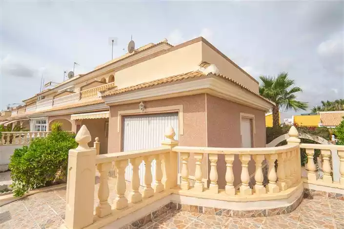 Дом 68м² в Испании, Бенихофар. Стоимостью 169000€ аренда фото-3