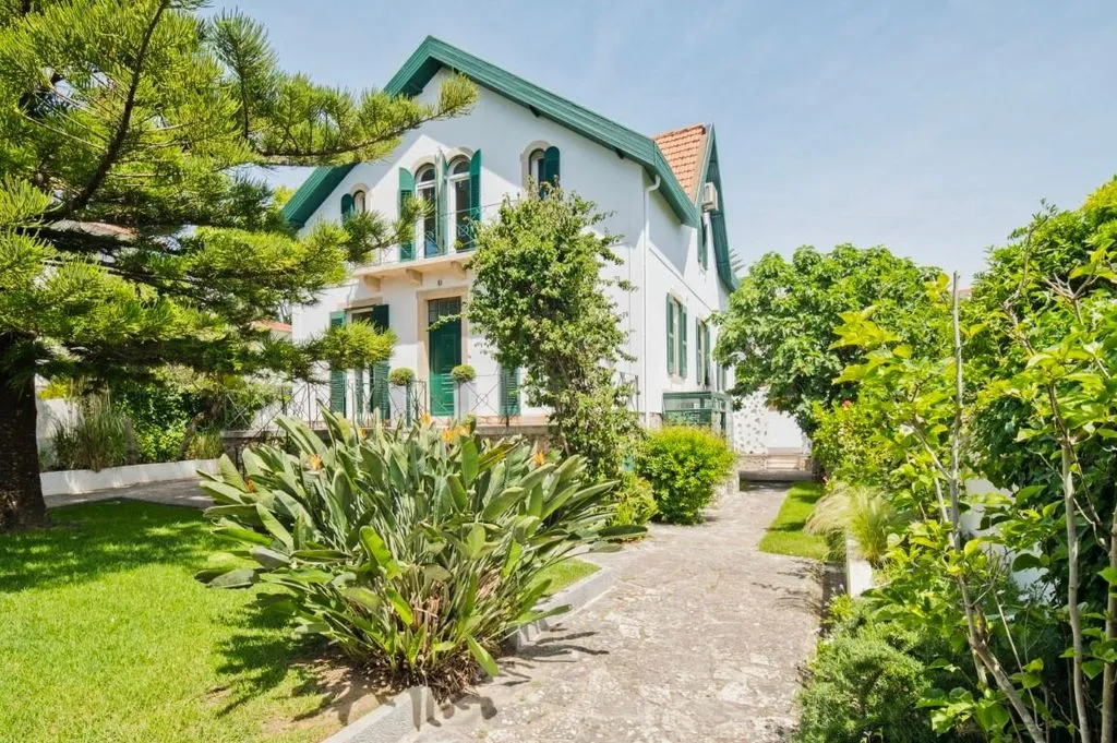 Дом 272м² в Португалии, Эшторил. Стоимостью 2950000€ аренда фото-1