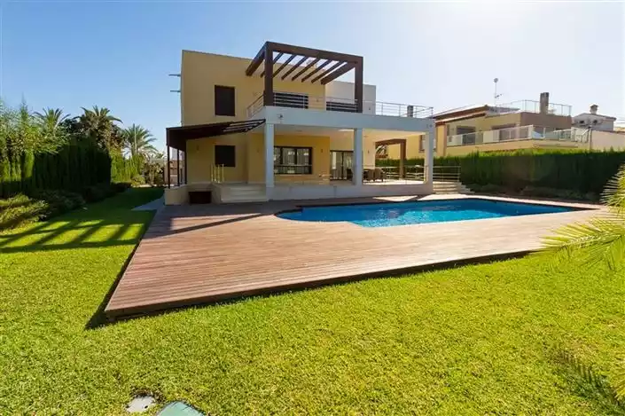 Дом 217м² в Испании, Аликанте. Стоимостью 1950000€ аренда фото-24