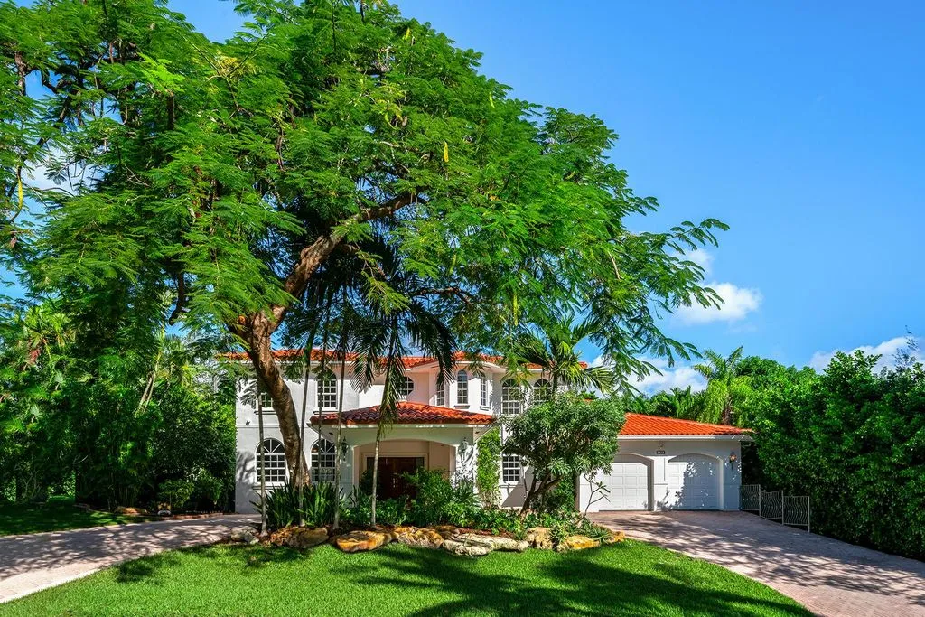 Дом 371м² в США, Корал Гейблс. Стоимостью 3668600€ аренда фото-3