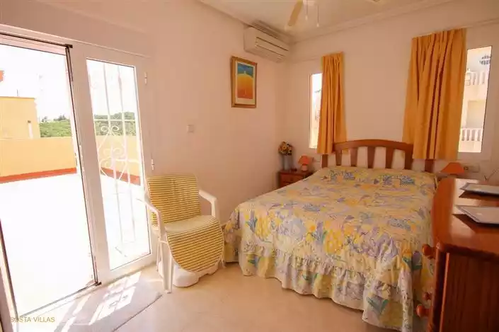 Таунхаус 92м² в Испании, Ориуэла Коста. Стоимостью 135000€ аренда фото-17