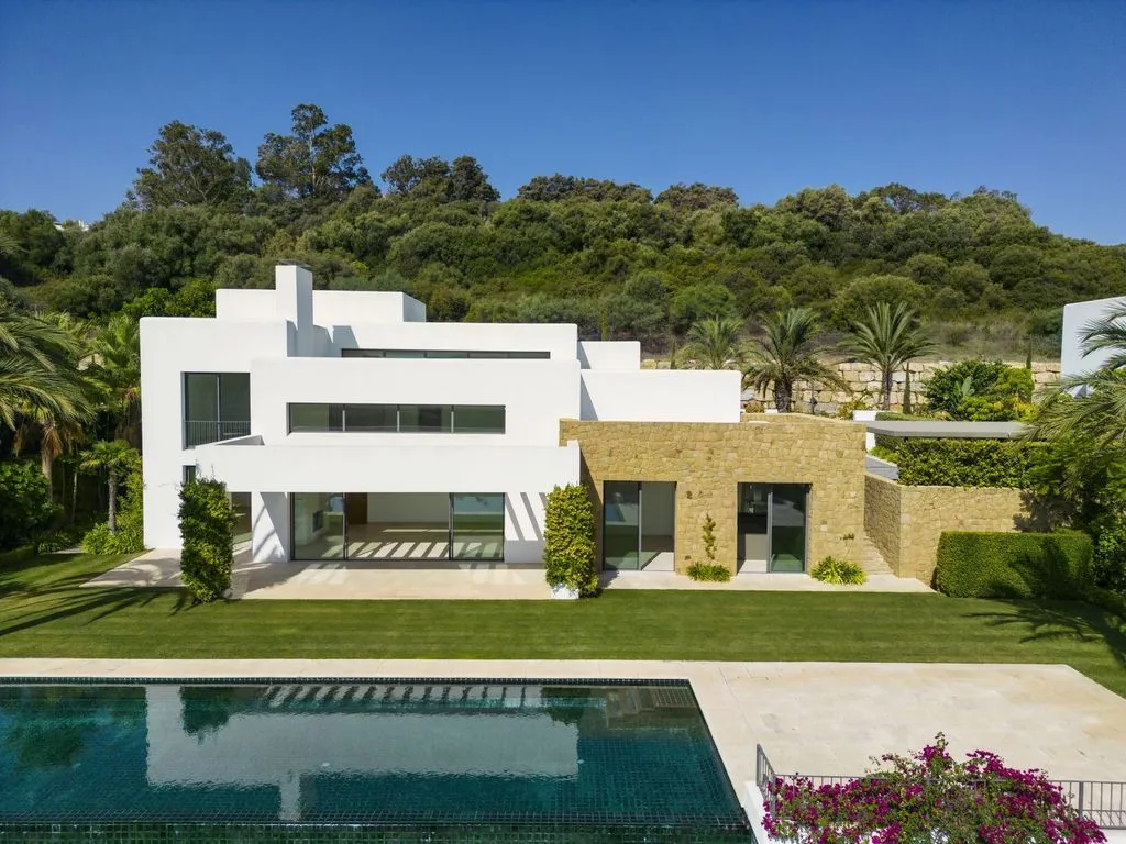 Вилла 655м² в Испании, Лос Алькасарес. Стоимостью 4500000€ аренда фото-1