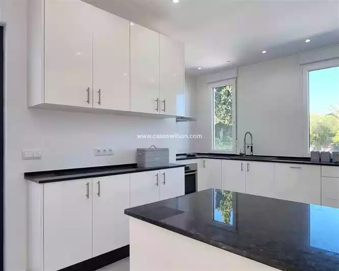 Дом 242м² в Испании, Торревьеха. Стоимостью 689000€ аренда фото-17