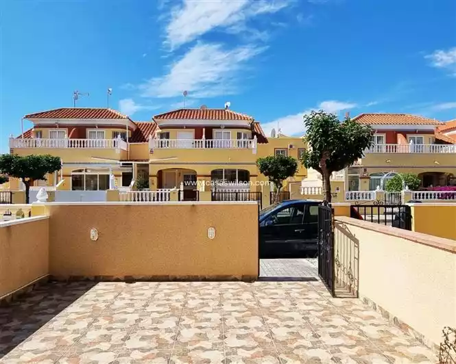 Таунхаус 71м² в Испании, Торревьеха. Стоимостью 119000€ аренда фото-3