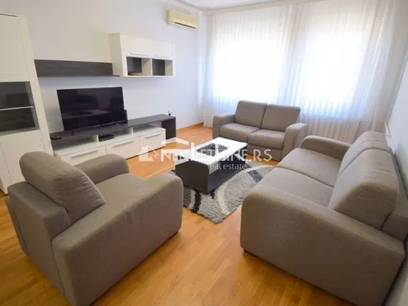 Квартира 90м² в Сербии, Белград. Стоимостью 200€ аренда фото-1