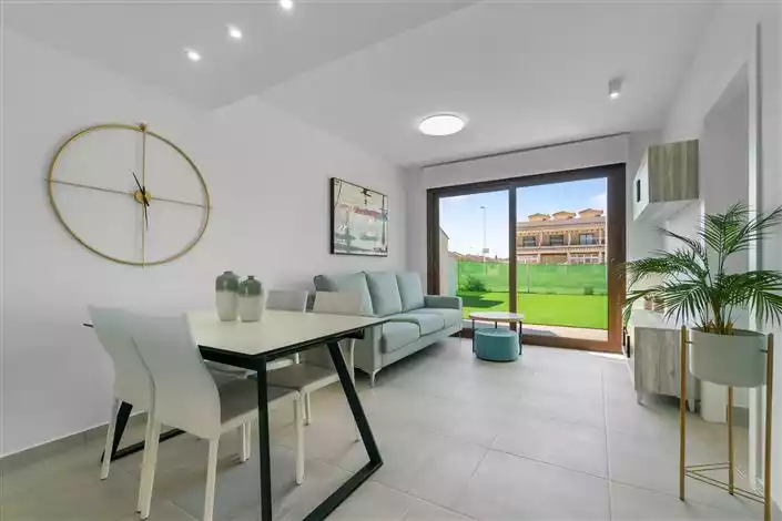 Квартира 68м² в Испании, Сан-Педро-дель-Пинатар. Стоимостью 179000€ аренда фото-6