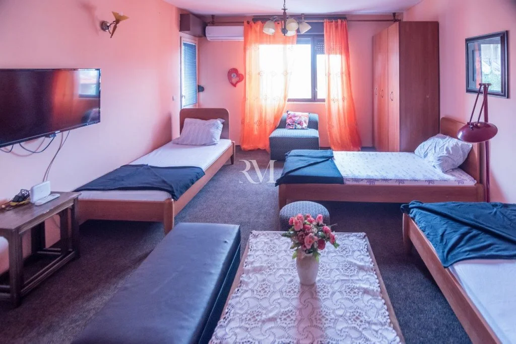 Дом 276м² в Черногории, Тиват. Стоимостью 424000€ аренда фото-12