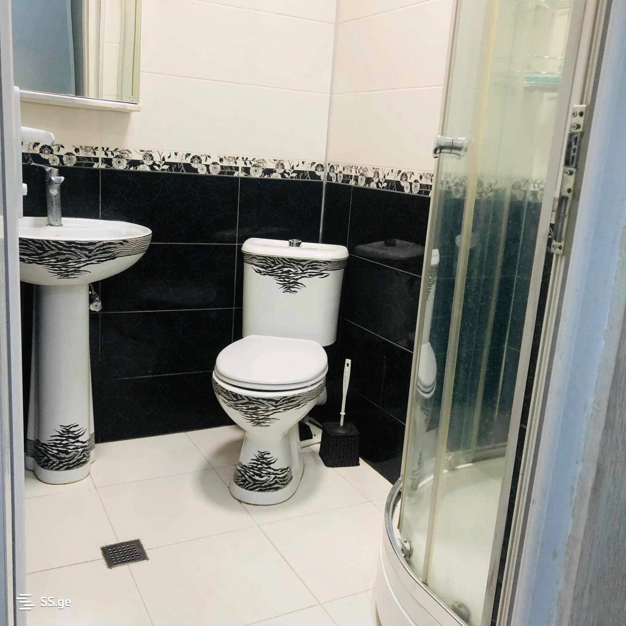 Квартира 75м² в Грузии, Батуми. Стоимостью 500$ аренда фото-9