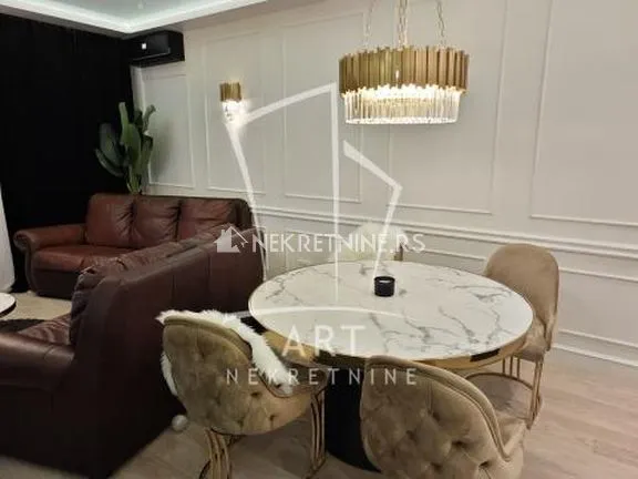 Квартира 70м² в Грузии, Батуми. Стоимостью 600$ аренда фото-1