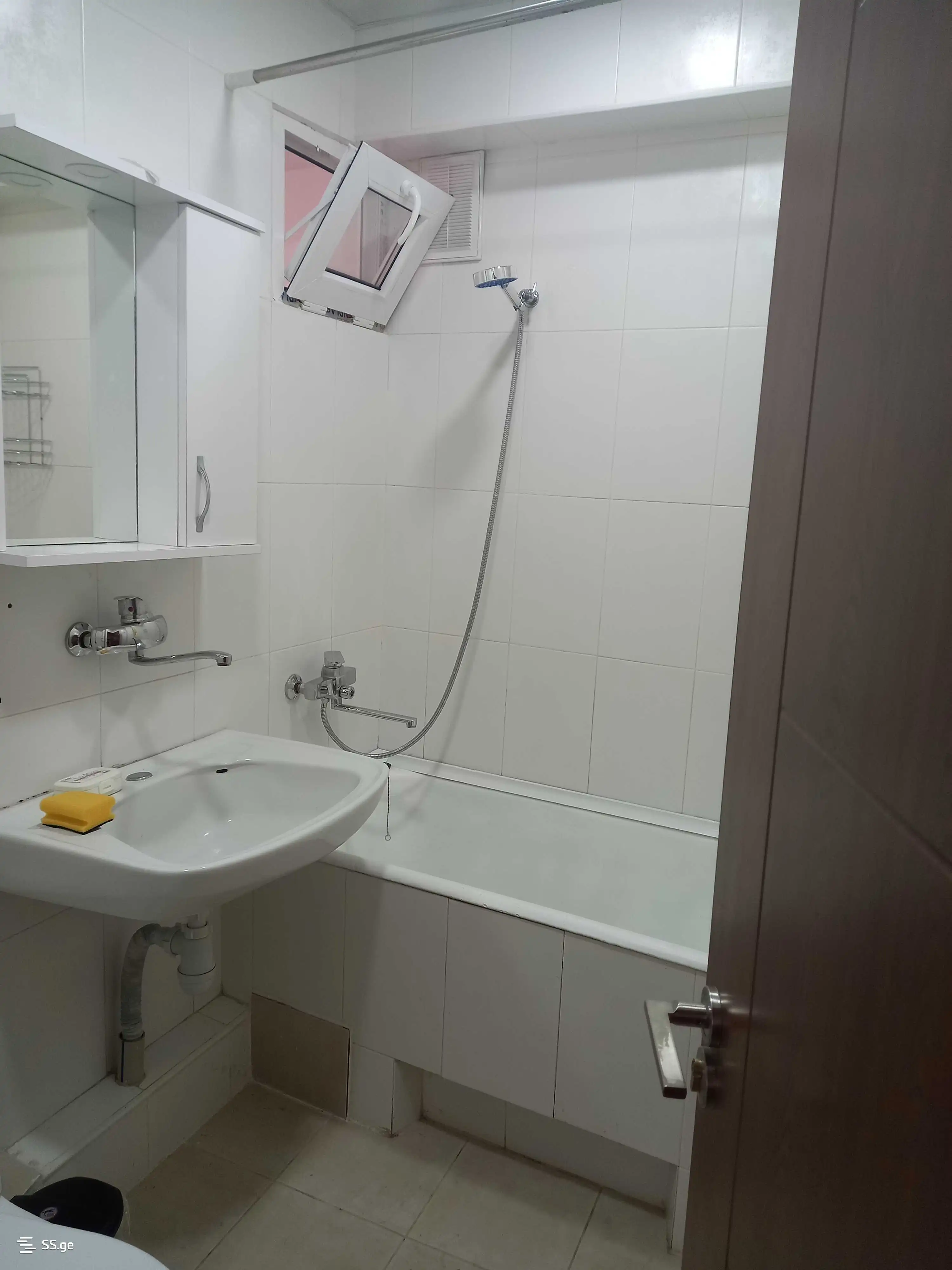 Квартира 88м² в Черногории, Тиват. Стоимостью 1500€ аренда фото-8