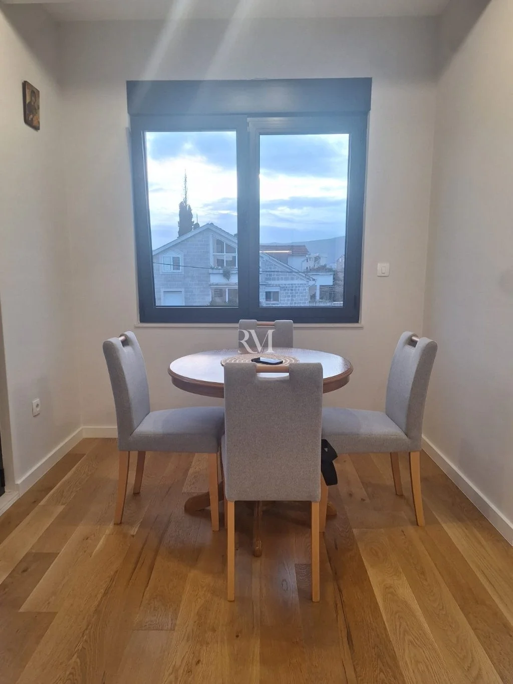 Квартира 67м² в Черногории, Тиват. Стоимостью 1200€ аренда фото-3