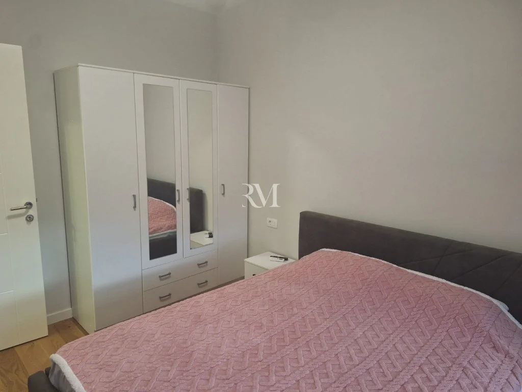 Квартира 67м² в Черногории, Тиват. Стоимостью 1200€ аренда фото-7
