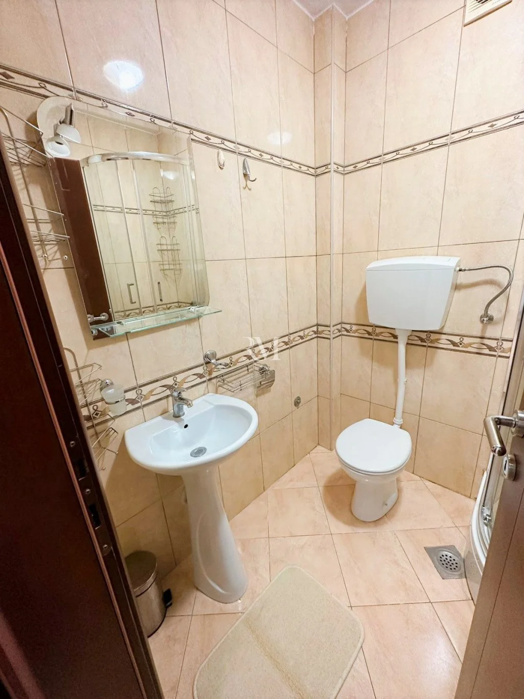 Квартира 50м² в Черногории, Котор. Стоимостью 680€ аренда фото-9