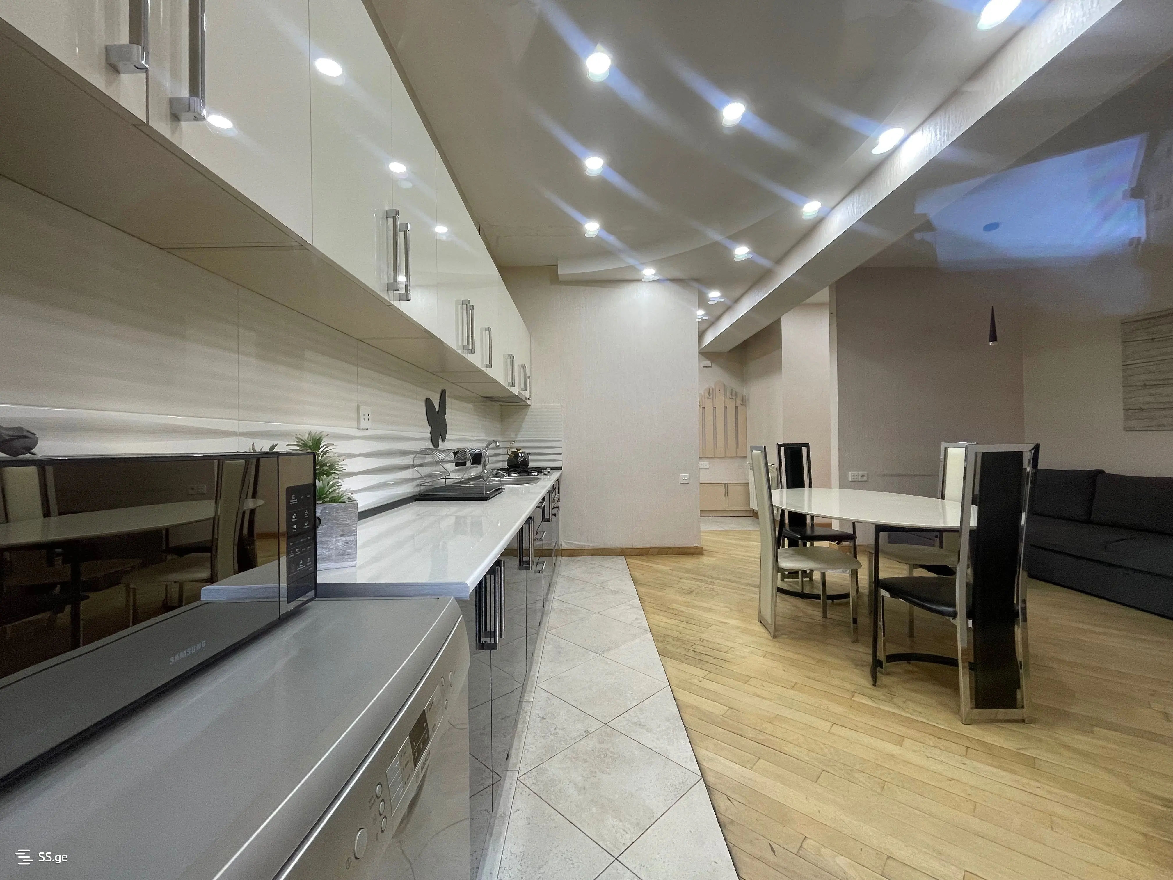 Квартира 90м² в Черногории, Котор. Стоимостью 1000€ аренда фото-1