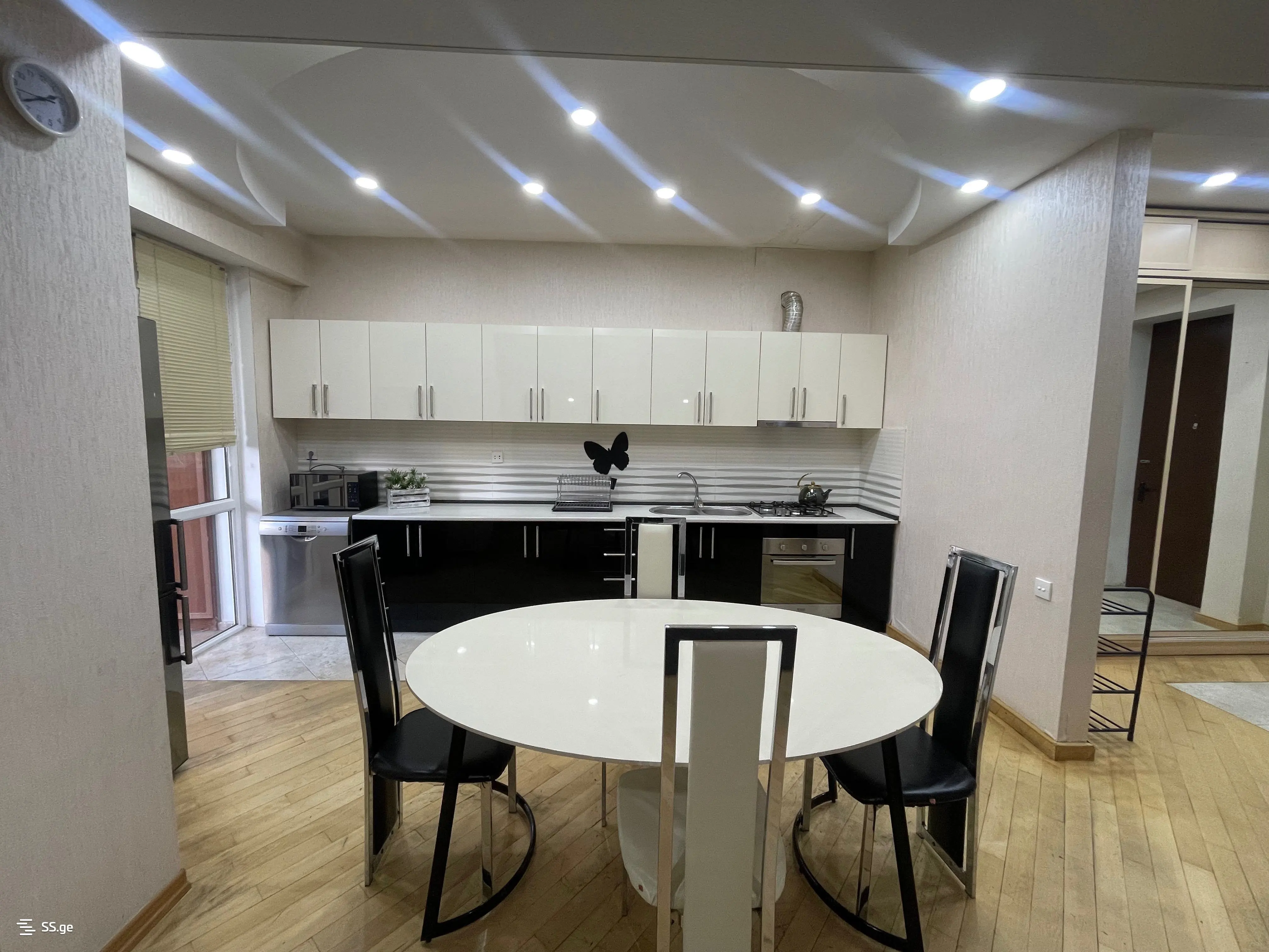Квартира 90м² в Черногории, Котор. Стоимостью 1000€ аренда фото-7