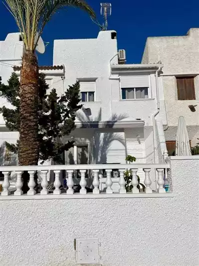Таунхаус 107м² в Испании, Торревьеха. Стоимостью 205000€ аренда фото-2