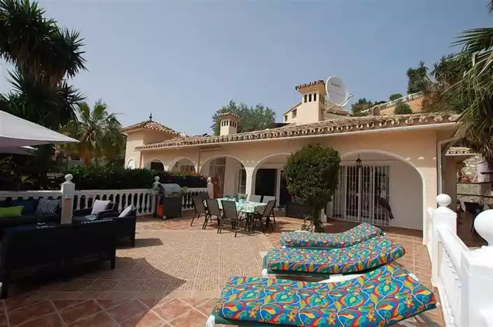 Дом 240м² в Испании, Михас. Стоимостью 650000€ аренда фото-1
