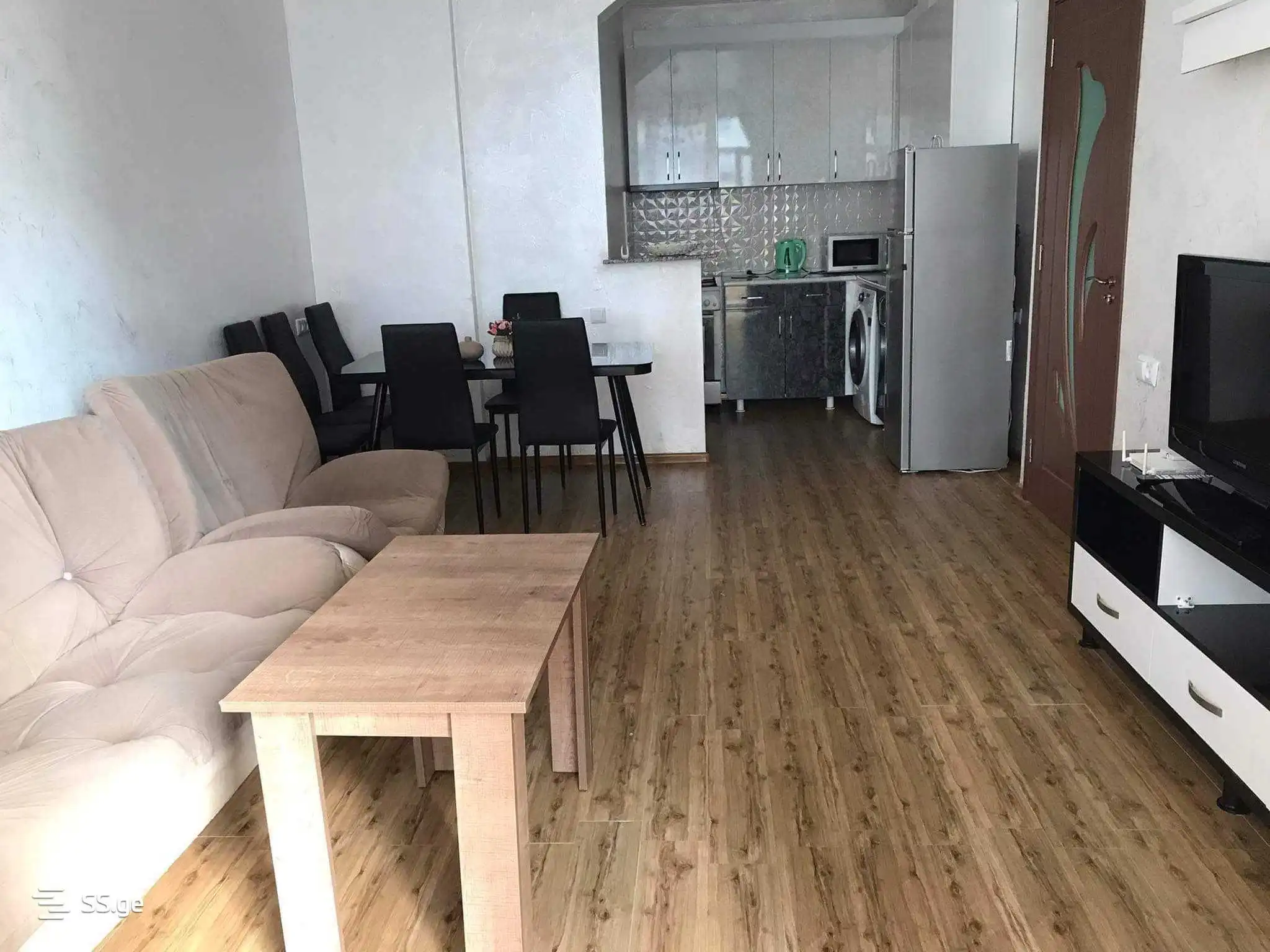 Квартира 50м² в Грузии, Батуми. Стоимостью 400$ аренда фото-1