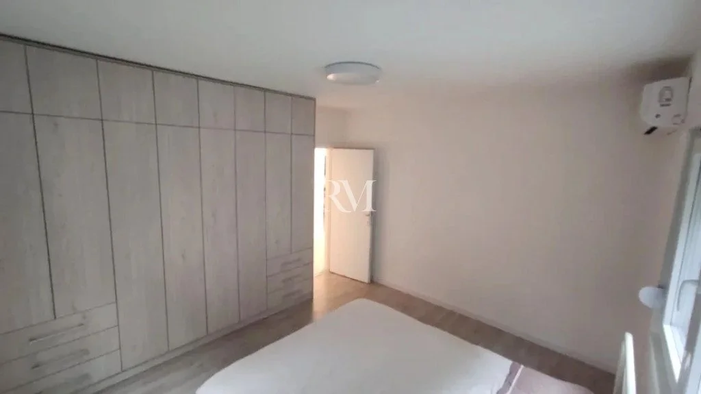 Квартира 100м² в Черногории, Котор. Стоимостью 1300€ аренда фото-4