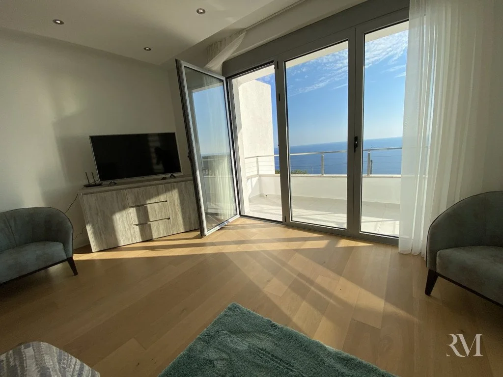 Вилла 450м² в Черногории, Будва. Стоимостью 3800€ аренда фото-16