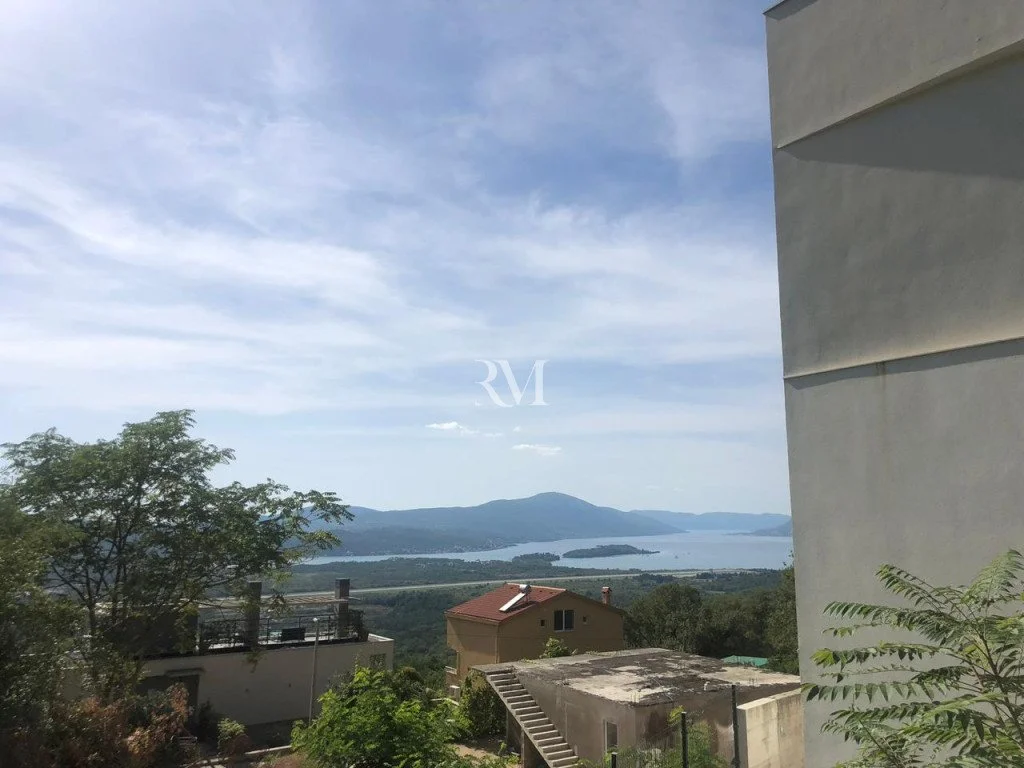 Вилла 215м² в Черногории, Тиват. Стоимостью 625000€ аренда фото-14
