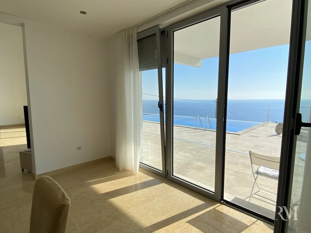 Вилла 550м² в Черногории, Будва. Стоимостью 1050000€ аренда фото-12