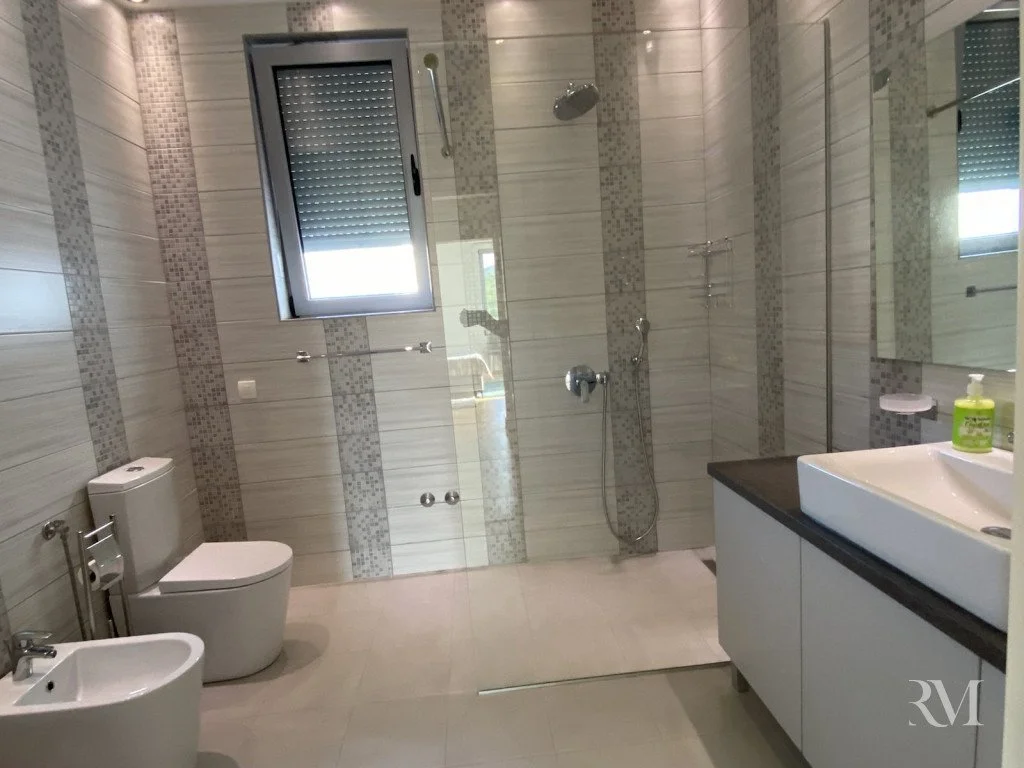 Вилла 550м² в Черногории, Будва. Стоимостью 1050000€ аренда фото-15