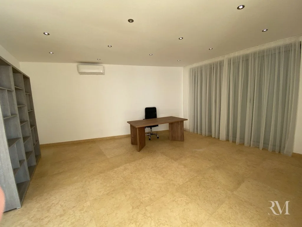 Вилла 550м² в Черногории, Будва. Стоимостью 1050000€ аренда фото-22