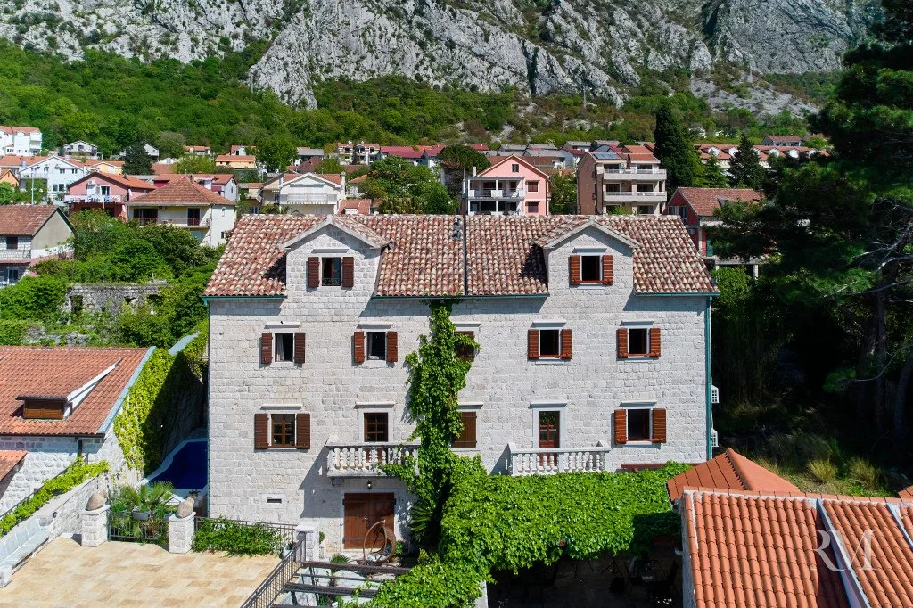 Дом 400м² в Черногории, Котор. Стоимостью 2650000€ аренда фото-2