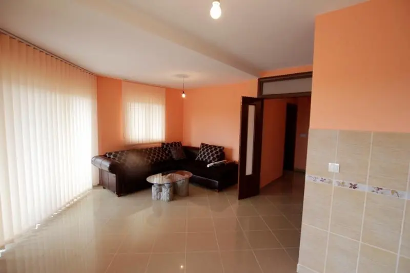 Квартира 80м² в Черногории, Тиват. Стоимостью 800€ аренда фото-1