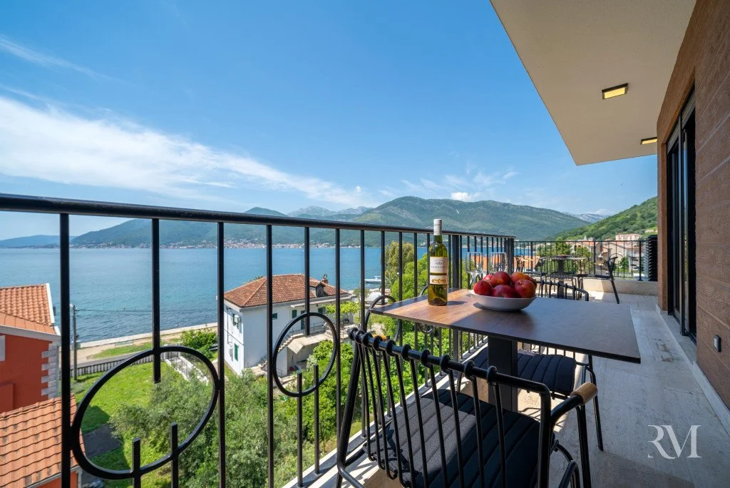 Квартира 55м² в Черногории, Тиват. Стоимостью 1800€ аренда фото-5